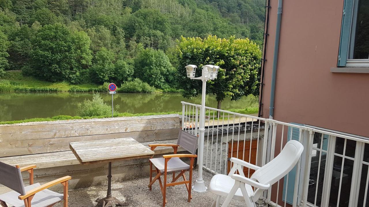 Le Balcon Sur La Meuse Villa Revin Kültér fotó