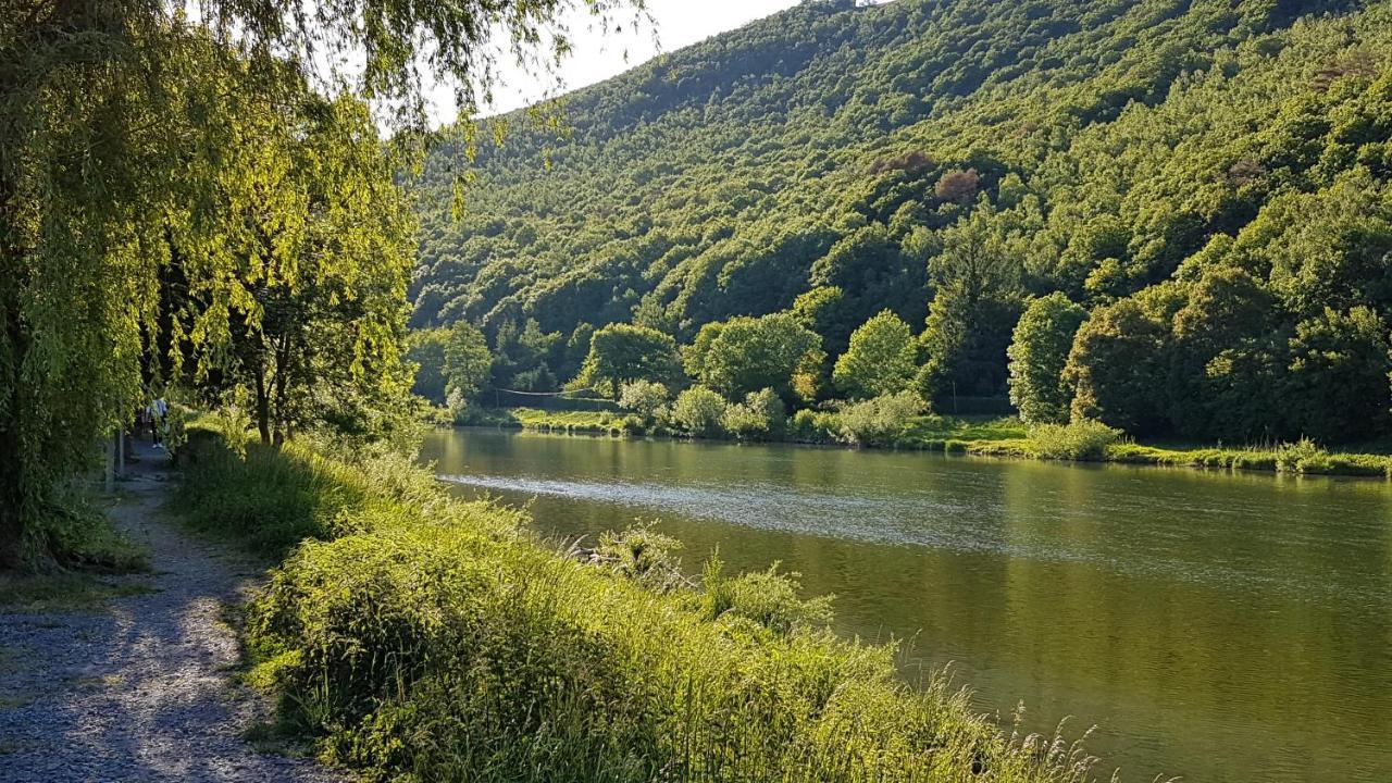 Le Balcon Sur La Meuse Villa Revin Kültér fotó